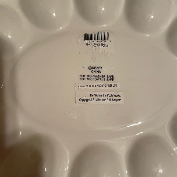 Pastel Deviled Egg Platter from Disney Store. Winnie the Pooh collection. - Picture 5 of 5
